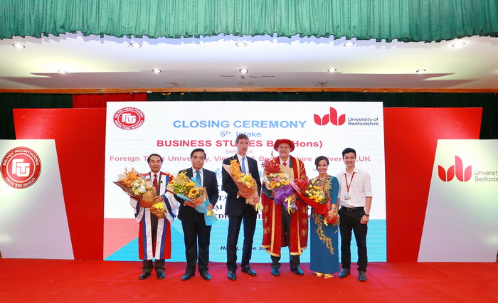 Closing Ceremony for 5th Intake of Bachelor of Business Studies Training Uiversity of Bedfordshire (UK)