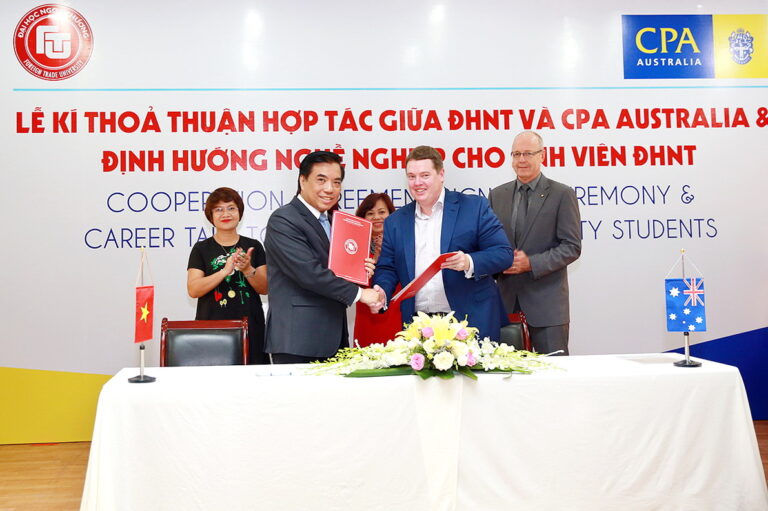 The signing ceremony of the cooperation agreement between FTU and CPA Australia and the Career Talk to  FTU Students