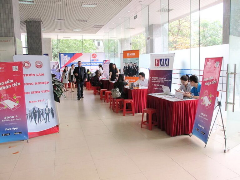 Career Exhibition for students in 2017