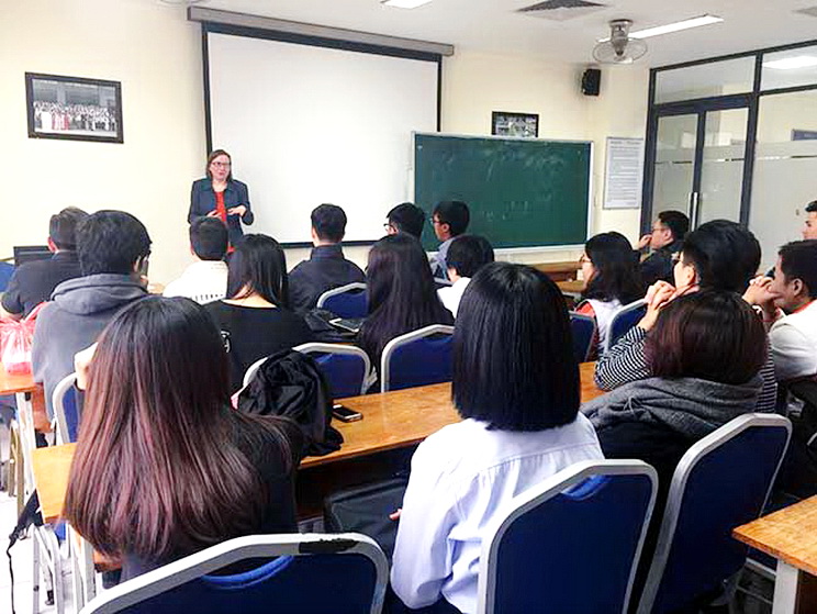 Monitoring the quality of joint training programs between Foreign Trade University and Bedfordshire University, United Kingdom