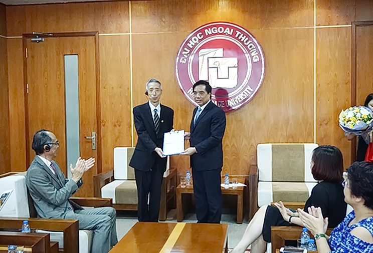 The ceremony of conferring the medal “For the course of education” awarded by the Minister of Education and Training of Vietnam for the Chief Technical Advisor of VJCC
