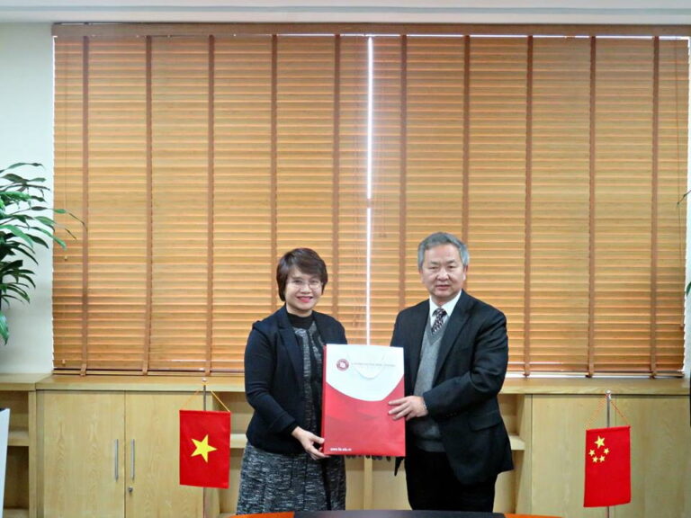 The representative of FTU’s Board of Management welcomed Kunming University of Science and Technology (China) and Hallym University (Korea)