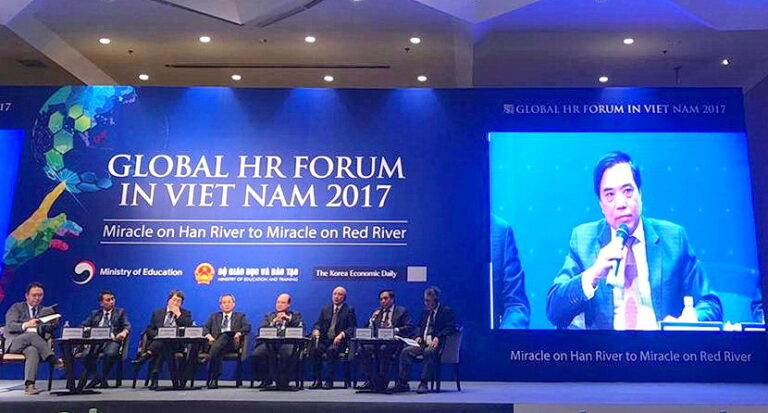 The President of FTU attended the Global Human Resource Forum in Vietnam 2017