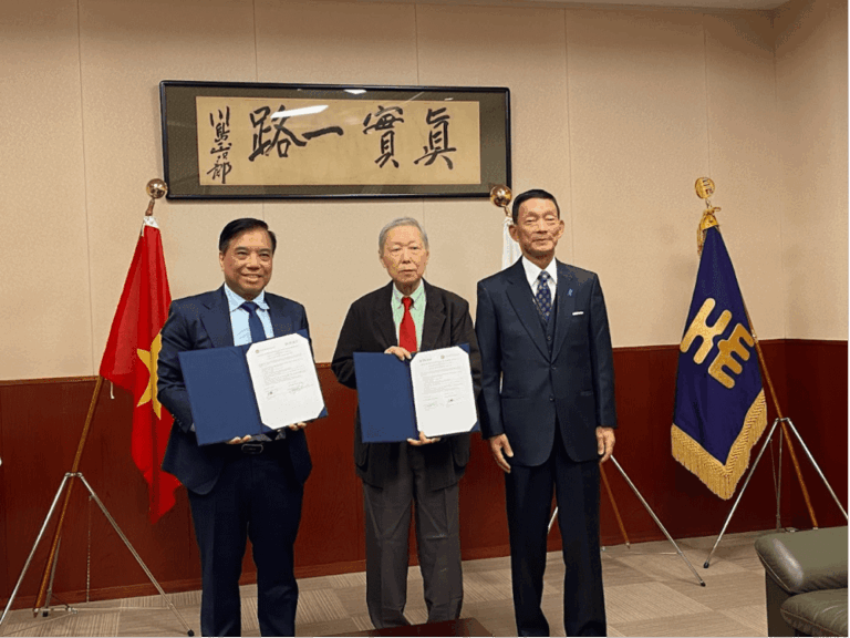 FOREIGN TRADE UNIVERSITY SIGNED A COOPERATION AGREEMENT WITH CHIBA UNIVERSITY OF TECHNOLOGY (JAPAN)