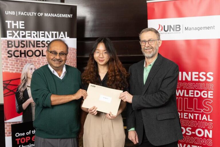 TEN STUDENTS OF THE TRANSNATIONAL EDUCATION RECEIVED THE SCHOLARSHIP FOR THE 2023 – 2024 UNB – FTU BACHELOR OF BUSINESS ADMINISTRATION PROGRAM AT THE UNIVERSITY OF NEW BRUNSWICK (CANADA).