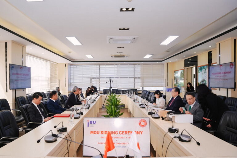SIGNING CEREMONY OF THE MEMORANDUM OF UNDERSTANDING BETWEEN FOREIGN TRADE UNIVERSITY (FTU) AND SHITENNOJI UNIVERSITY (JAPAN)