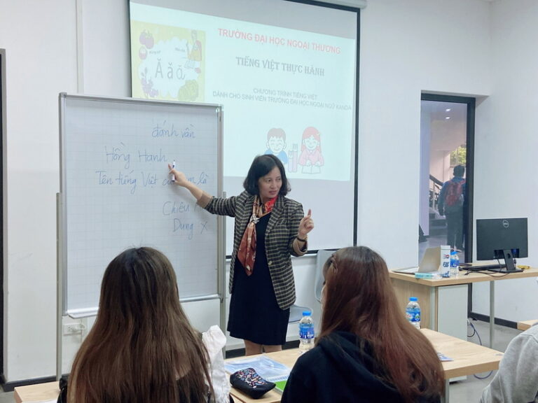 CULTURAL EXCHANGE AND VIETNAMESE LANGUAGE LEARNING PROGRAM FOR STUDENTS OF KANDA UNIVERSITY OF INTERNATIONAL STUDIES (JAPAN) AT FOREIGN TRADE UNIVERSITY IN 2024