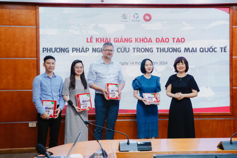 OPENING OF TRAINING COURSE ON RESEARCH METHODS IN INTERNATIONAL TRADE – FTU