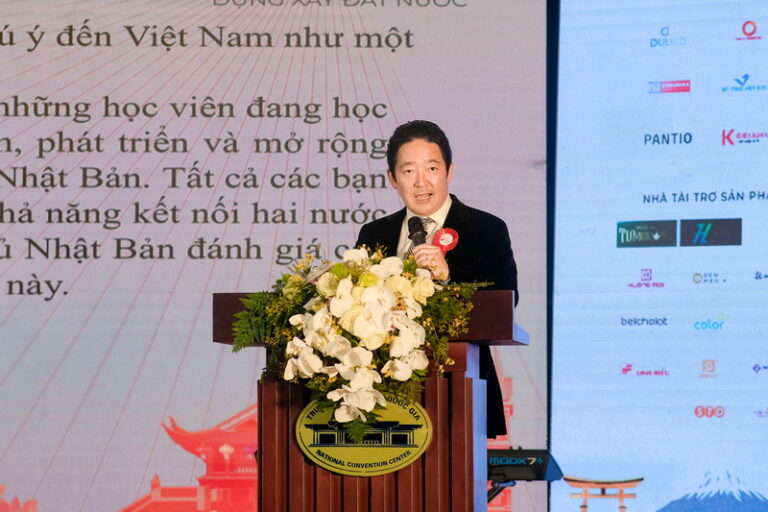 FOREIGN TRADE UNIVERSITY ORGANIZES THE 15TH ANNIVERSARY EVENT OF THE KEIEIJUKU VIETNAM ENTREPRENEUR TRAINING PROGRAM